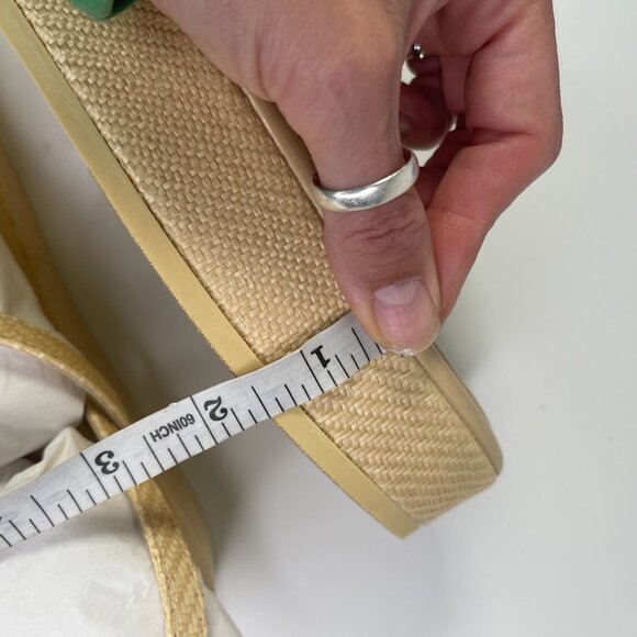 Stuart Weitzman Tan Wheat Fia-Fine Raffia Summerlift Platform Sandals Size 9B - Picture 10 of 10